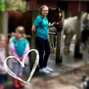 Meet your Posher, Sandy